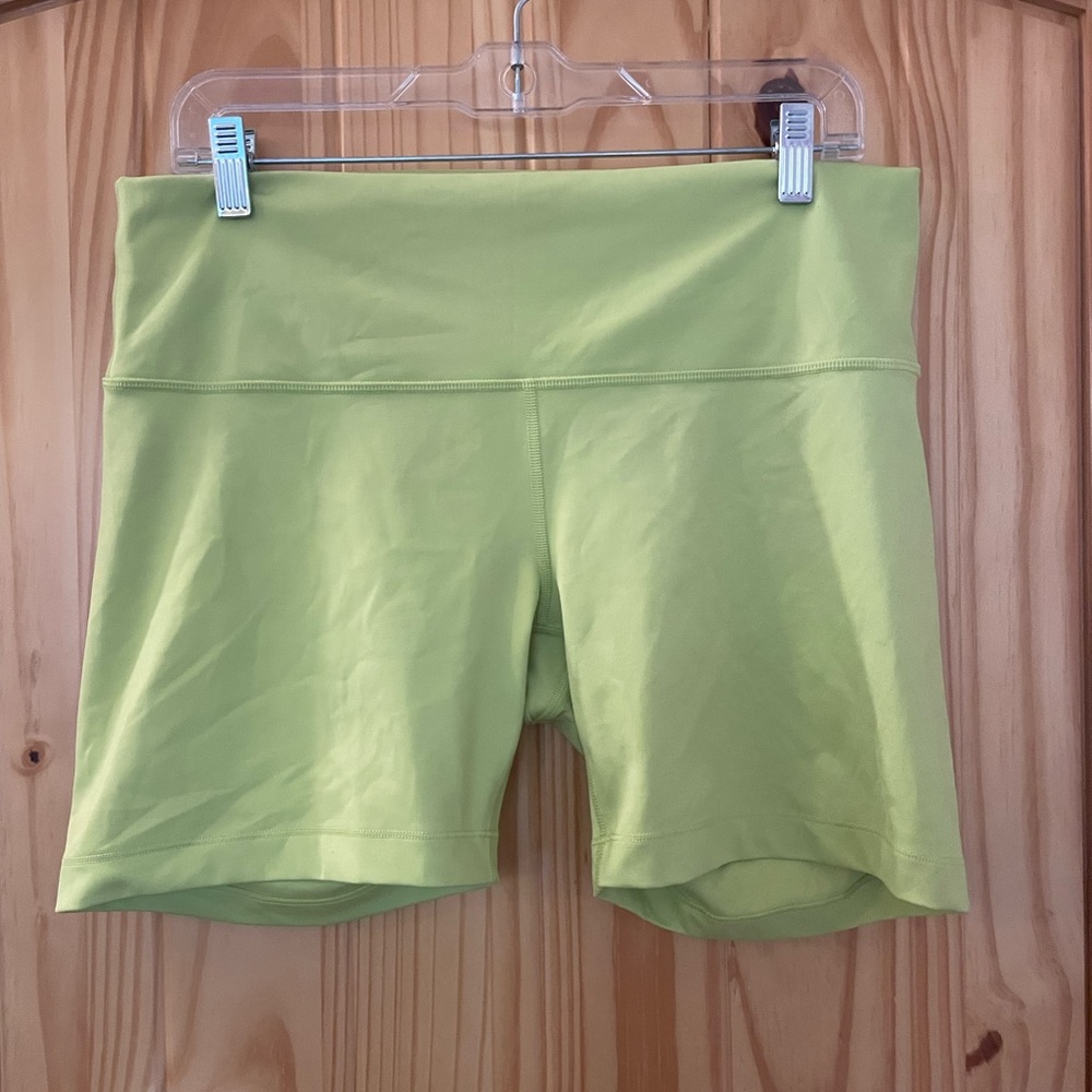 Green Cotopaxi biker shorts xl
